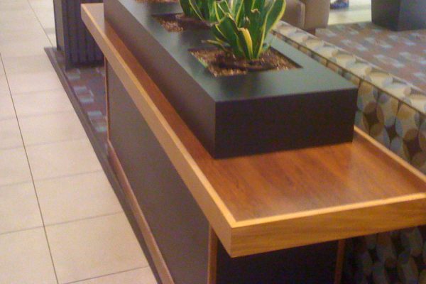 haze ebenisterie commercial slider3